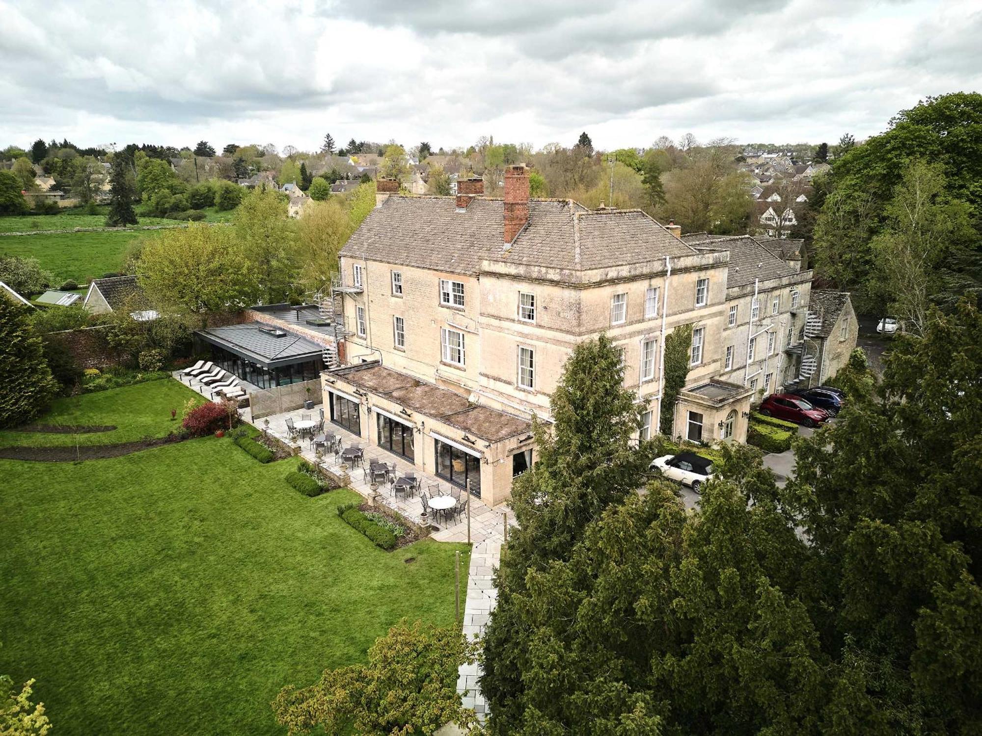 Stratton House Hotel & Spa Сайренстер Экстерьер фото